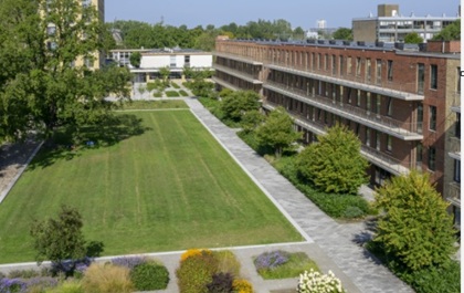 Het Boerhaaveproject: drie fasen, &eacute;&eacute;n uitstraling 