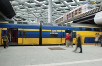 Nieuwe tegels Station Den Haag Centraal