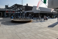 Plein winkelcentrum De Laar