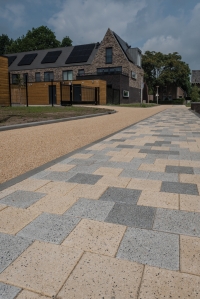 Breccia tegel mix Parkdeel centrumplan Breccia tegel mix Parkdeel centrumplan
