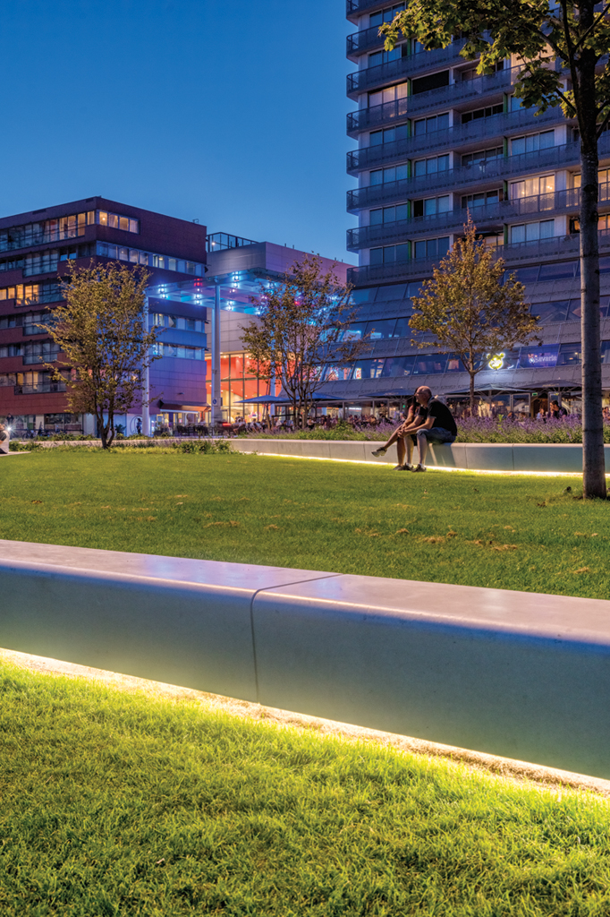 Maatwerk Solids met LED - Esplanade