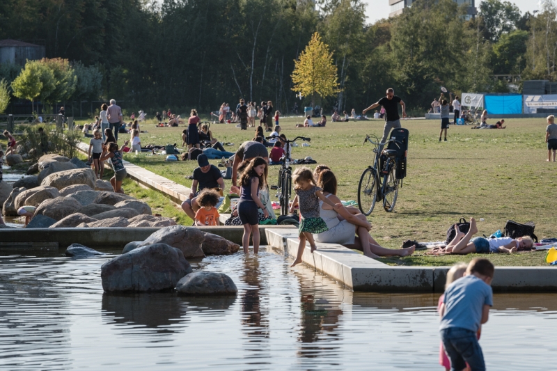 Greenline omranding waterpartij stadspark